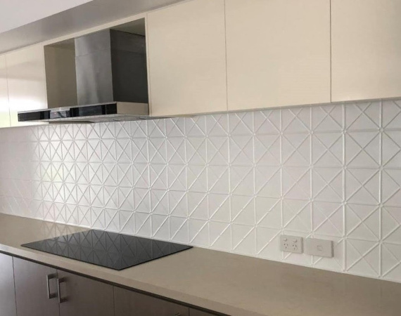 apm diamonds white spback sydney