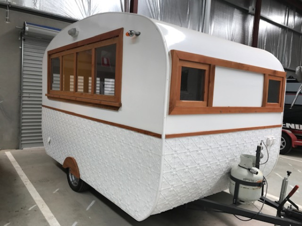 apm fleur caravan 2