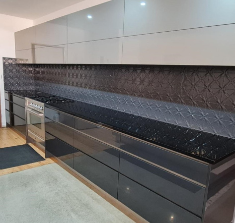 apm lattice splashback grey
