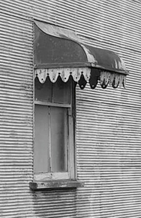 apm_original_awning_1bw