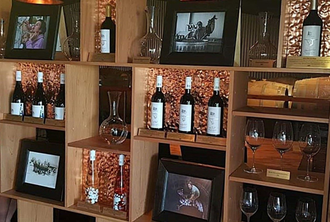 apm_pebblecrete_copper_inserts_rsz