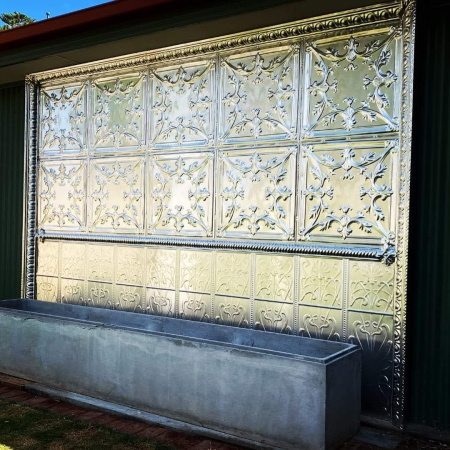 apm waterfeature wales waratah