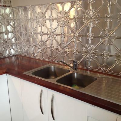 Apm Crystal Timber Bench Opt